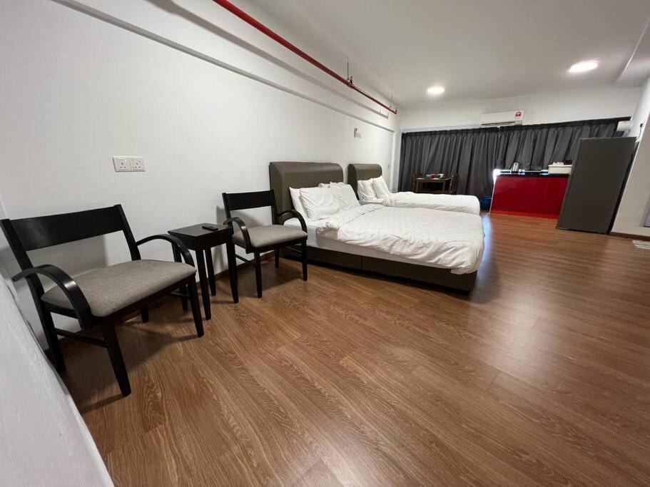 바얀레파스 New 6Pax Soho Near Usm & Spice Arena & Airport 아파트 외부 사진