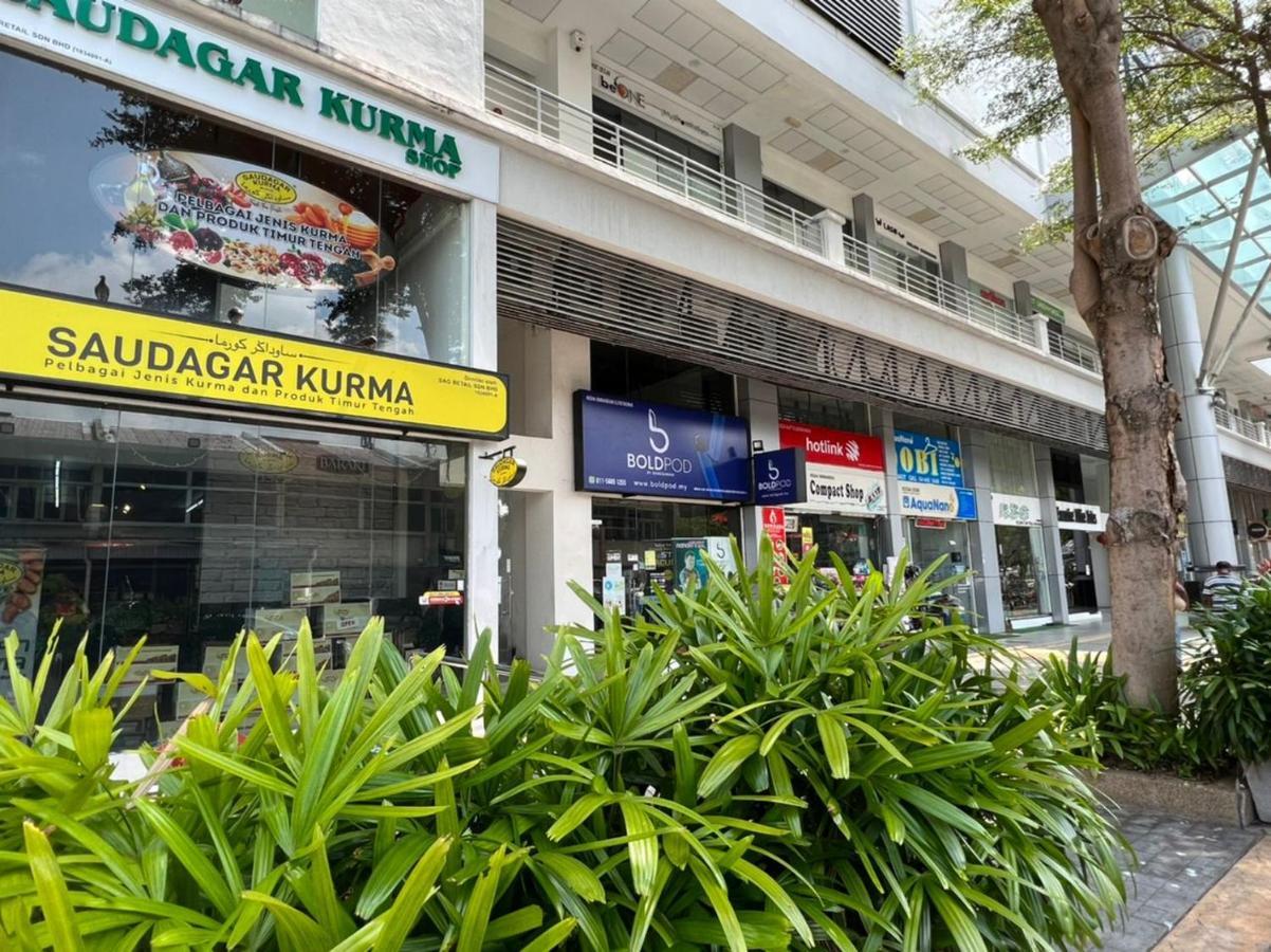 바얀레파스 New 6Pax Soho Near Usm & Spice Arena & Airport 아파트 외부 사진